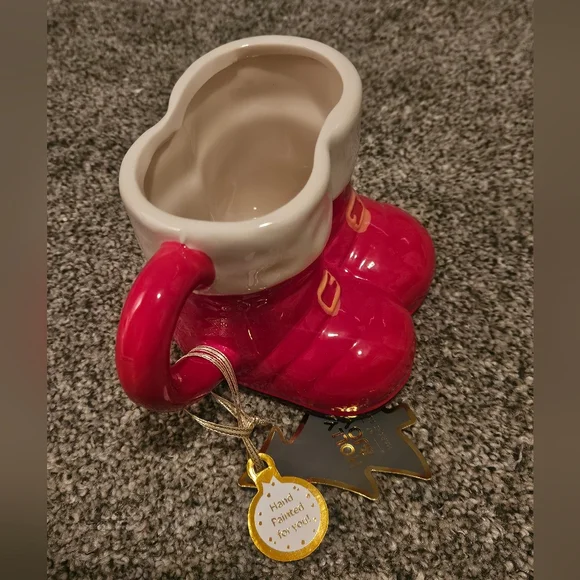 Santa Boots Ceramic Mug Red & White Christmas - Picture 2 of 2
